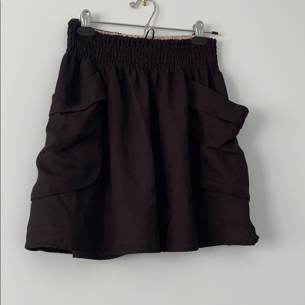H&M black patch pocket mid thigh skirt